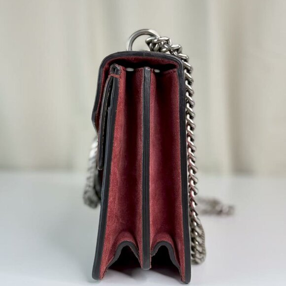 Gucci GG Logo Supreme Medium Flore Dionysus Shoulder Bag with Floral Detailing - Picture 2 of 9